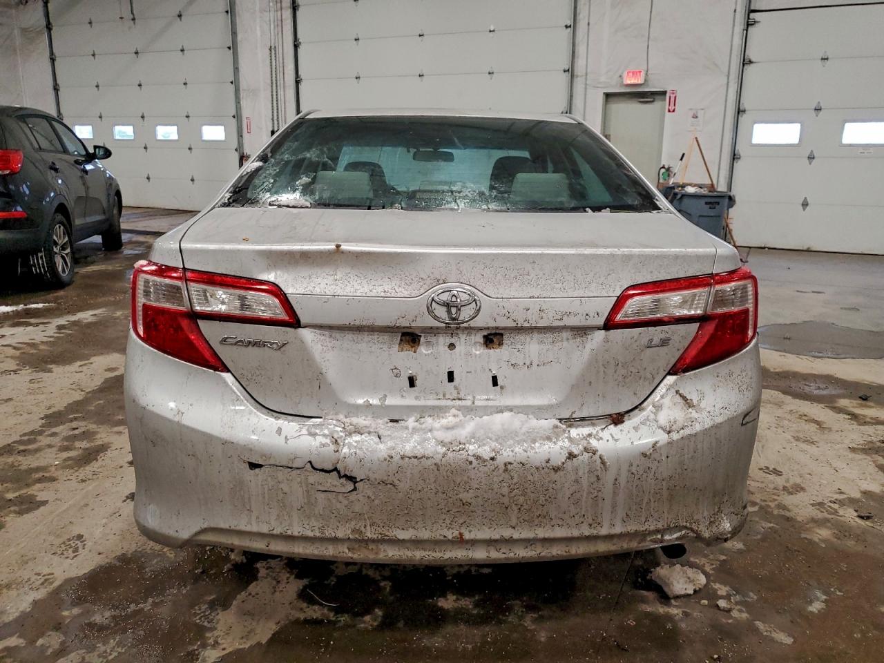 2012 TOYOTA CAMRY BASE photo 6