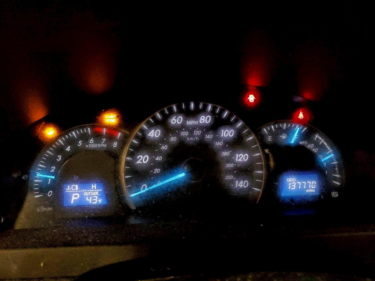 2012 TOYOTA CAMRY BASE photo 9