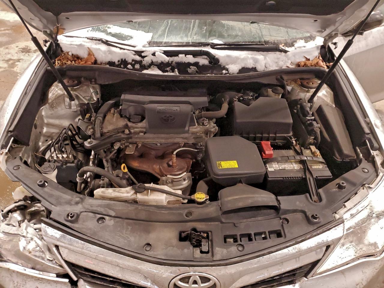 2012 TOYOTA CAMRY BASE photo 11