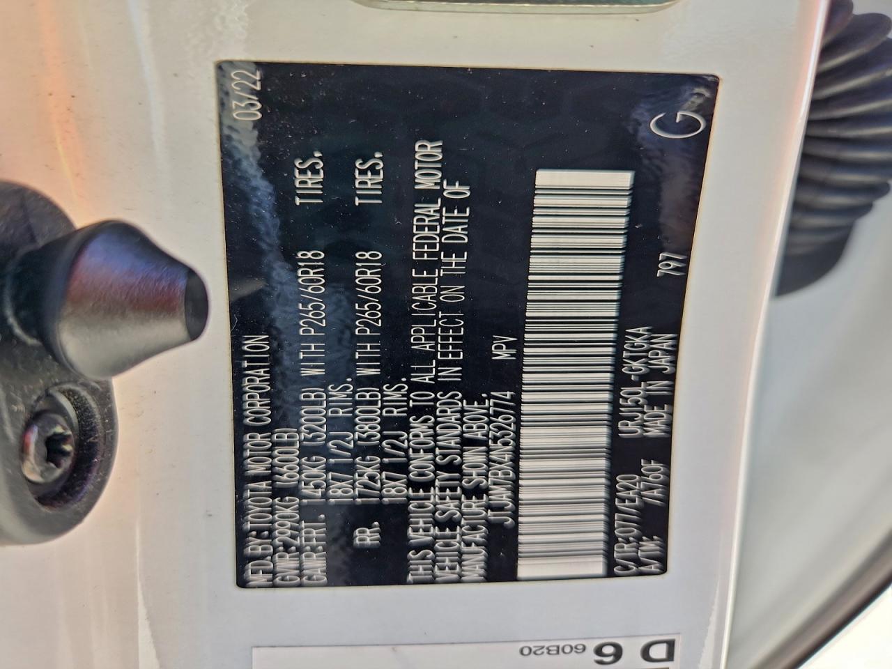 2022 LEXUS GX 460 photo 13