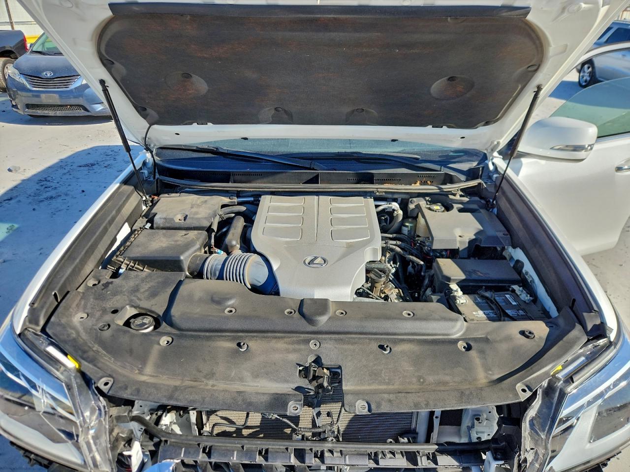 2022 LEXUS GX 460 photo 12