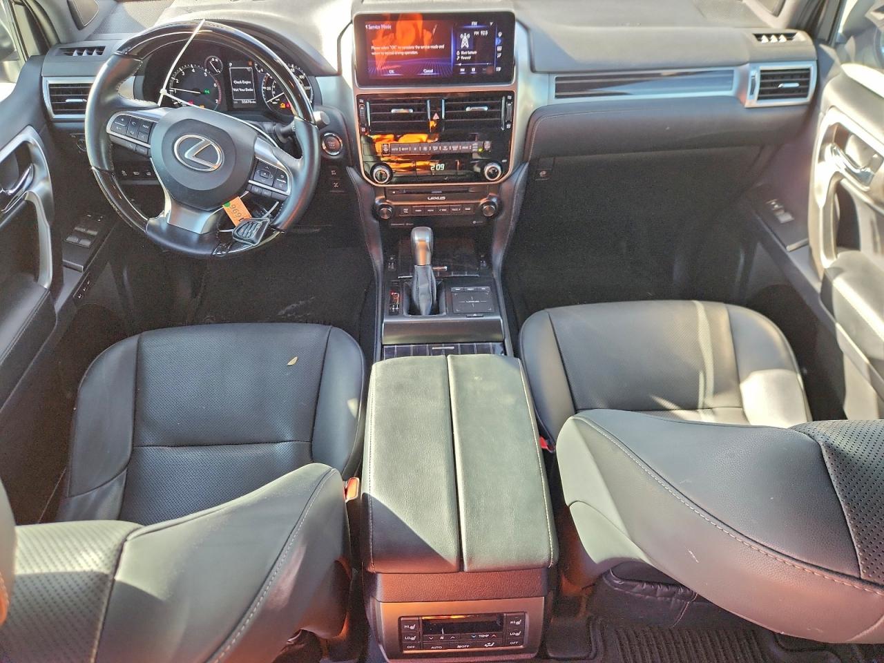 2022 LEXUS GX 460 photo 8
