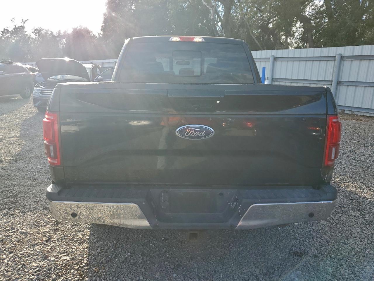 2015 FORD F150 SUPERCREW photo 6
