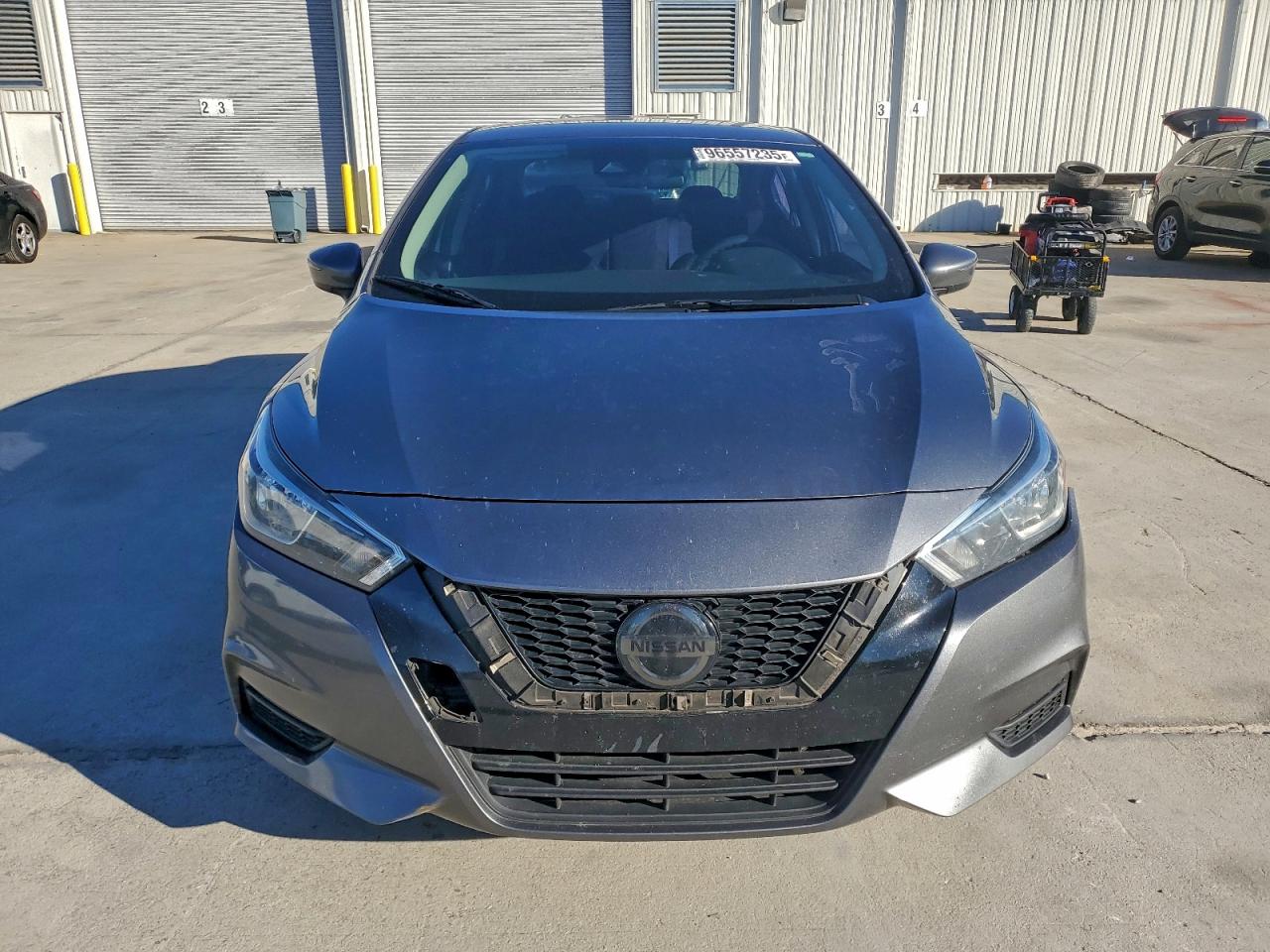 2020 NISSAN VERSA SV photo 5