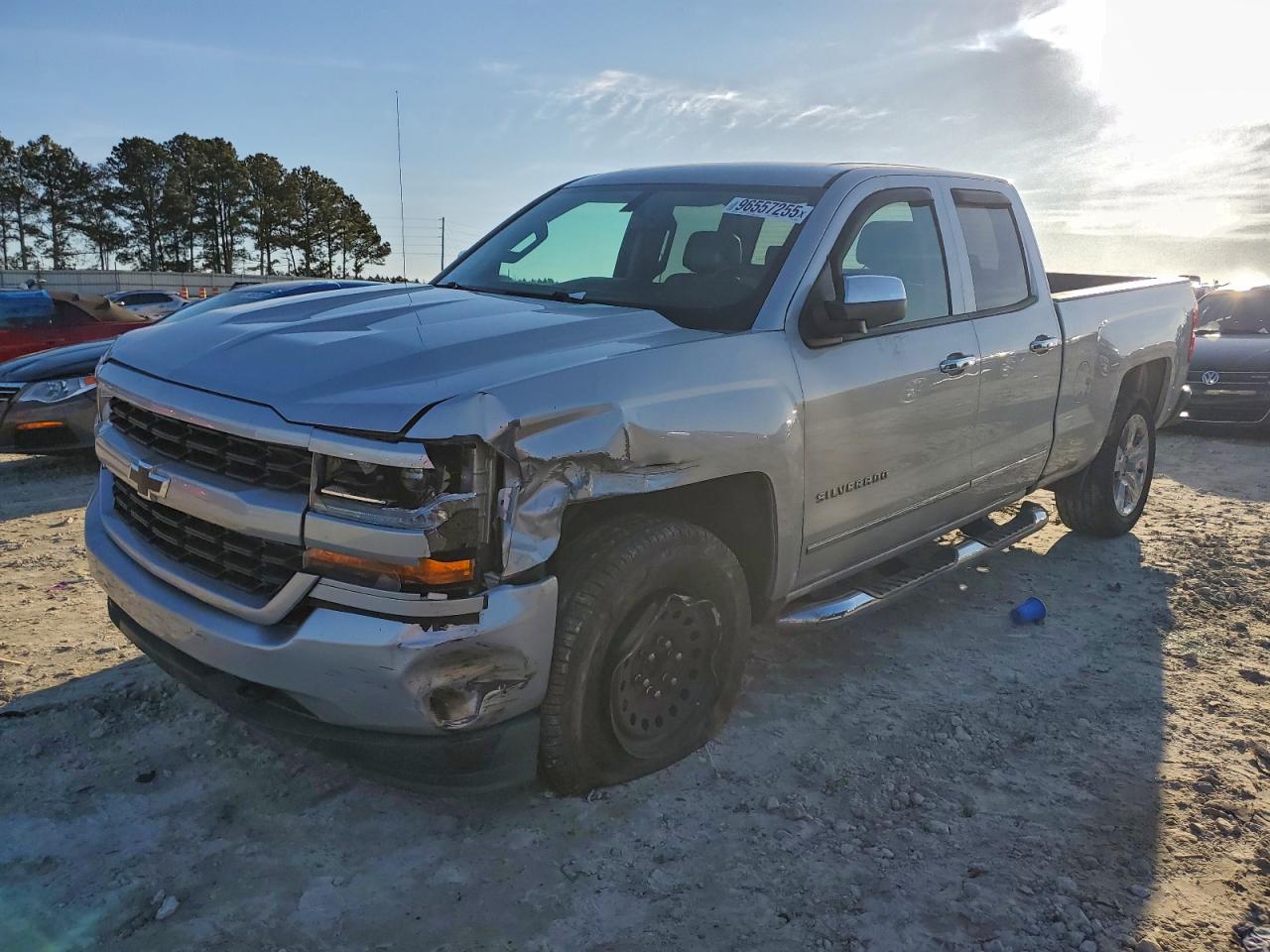 2017 CHEVROLET SILVERADO
