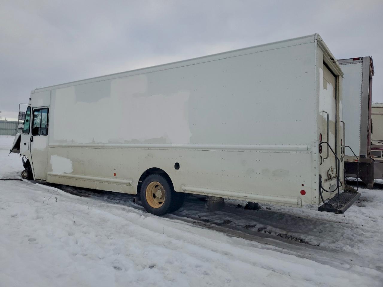 2020 FORD F550 DELIVERY TRUCK photo 2