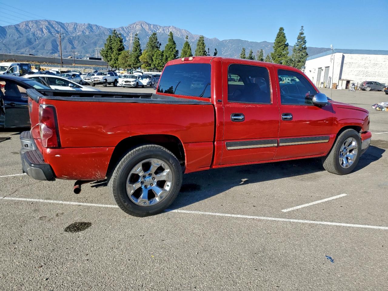 2006 CHEVROLET SILVERADO C1500 photo 3