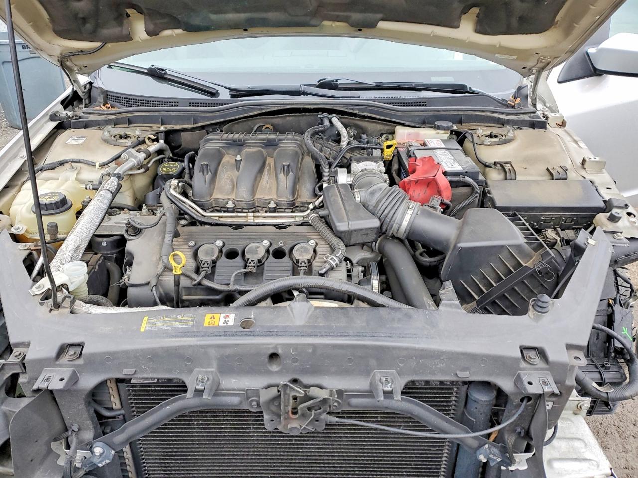 2010 MERCURY MILAN PREMIER photo 11