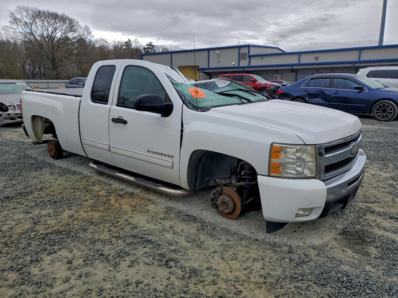 2009 CHEVROLET SILVERADO C1500 LT photo 4