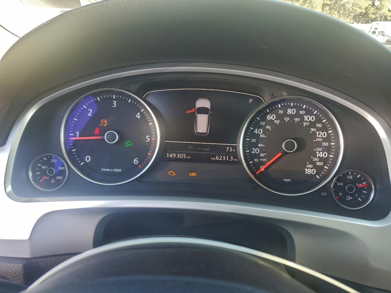 2013 VOLKSWAGEN TOUAREG V6 TDI photo 9