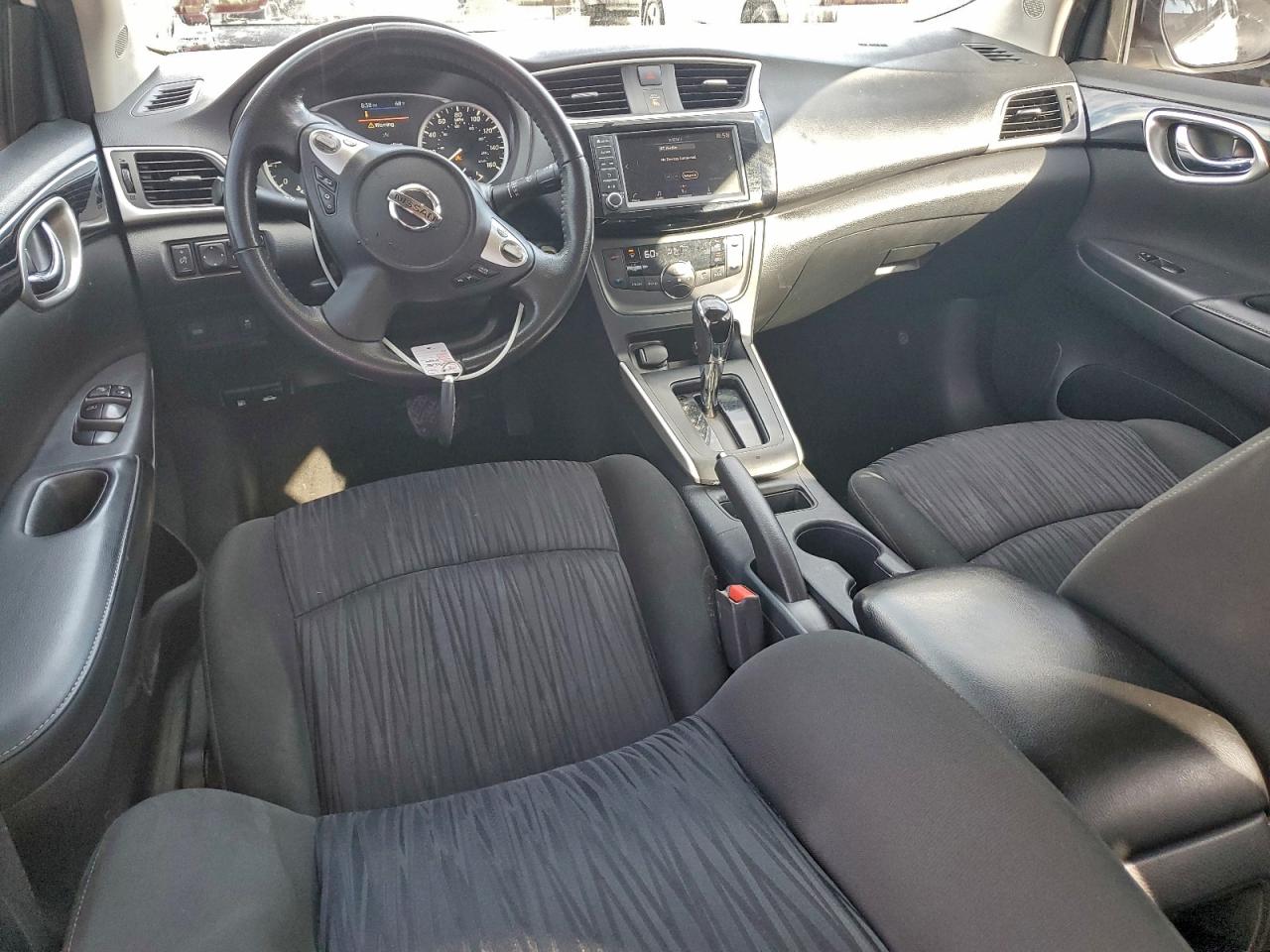 2019 NISSAN SENTRA S photo 8