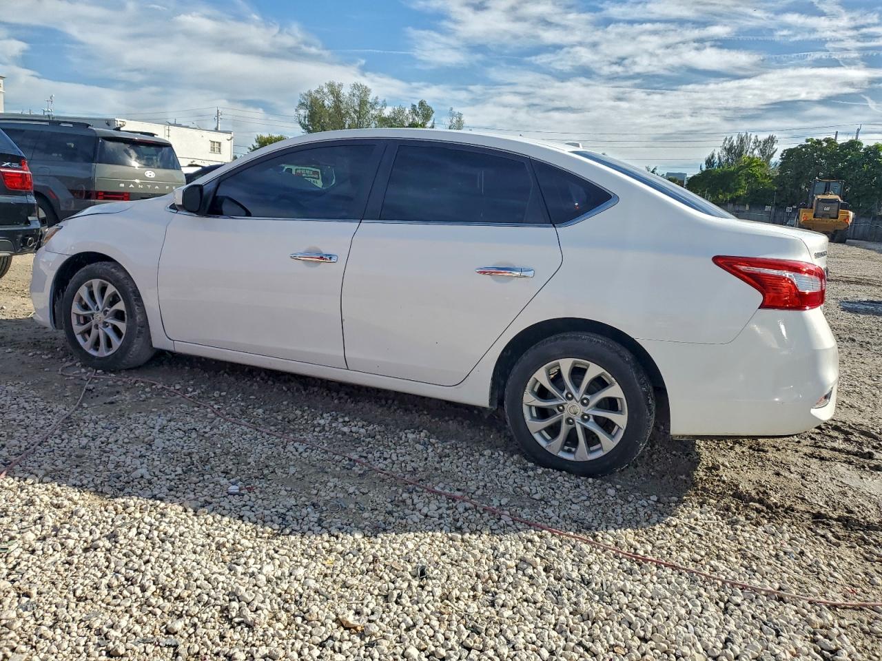 2019 NISSAN SENTRA S photo 2