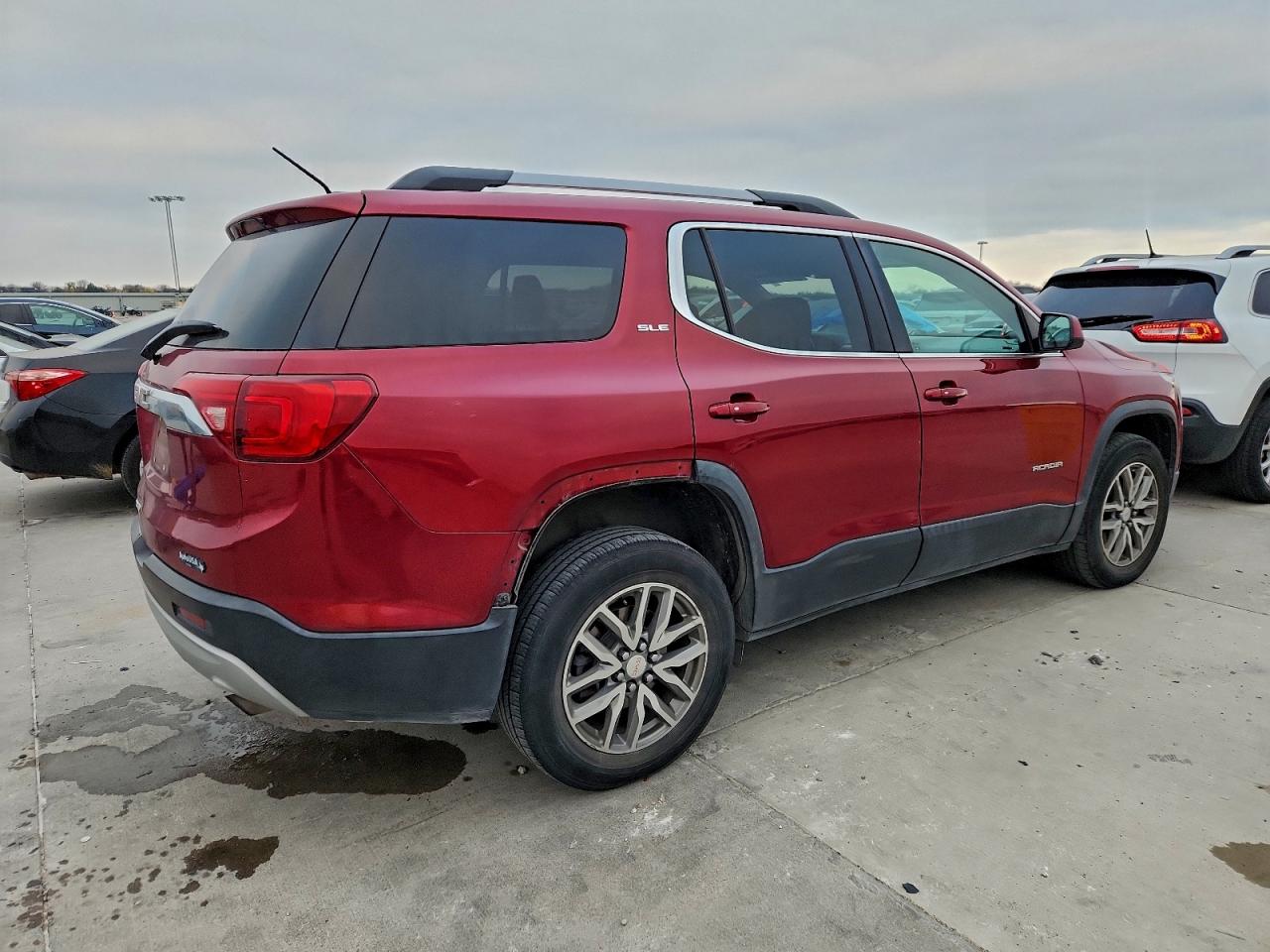 2019 GMC ACADIA SLE photo 3