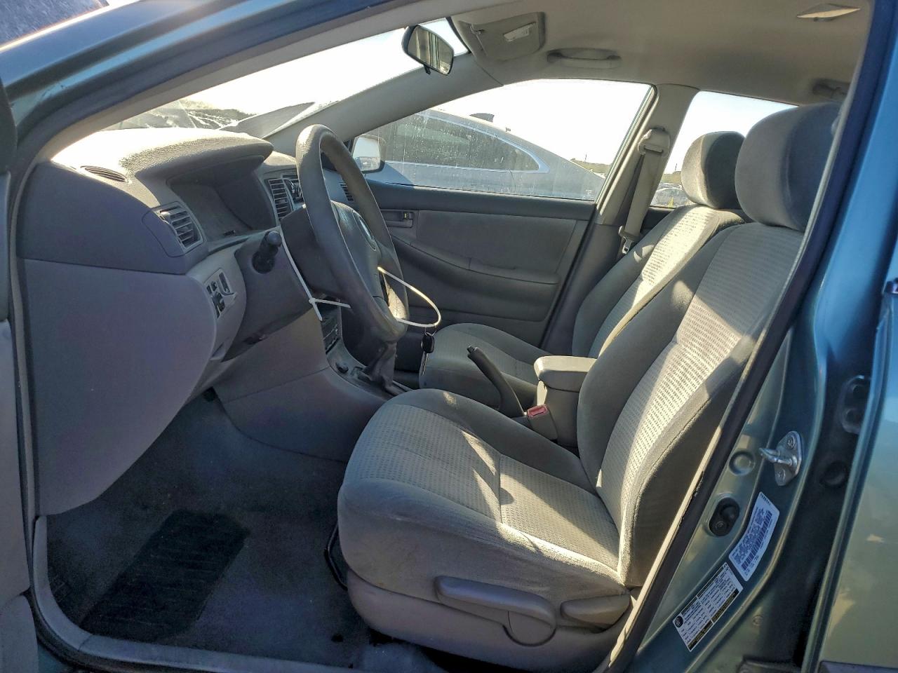 2006 TOYOTA COROLLA CE photo 7