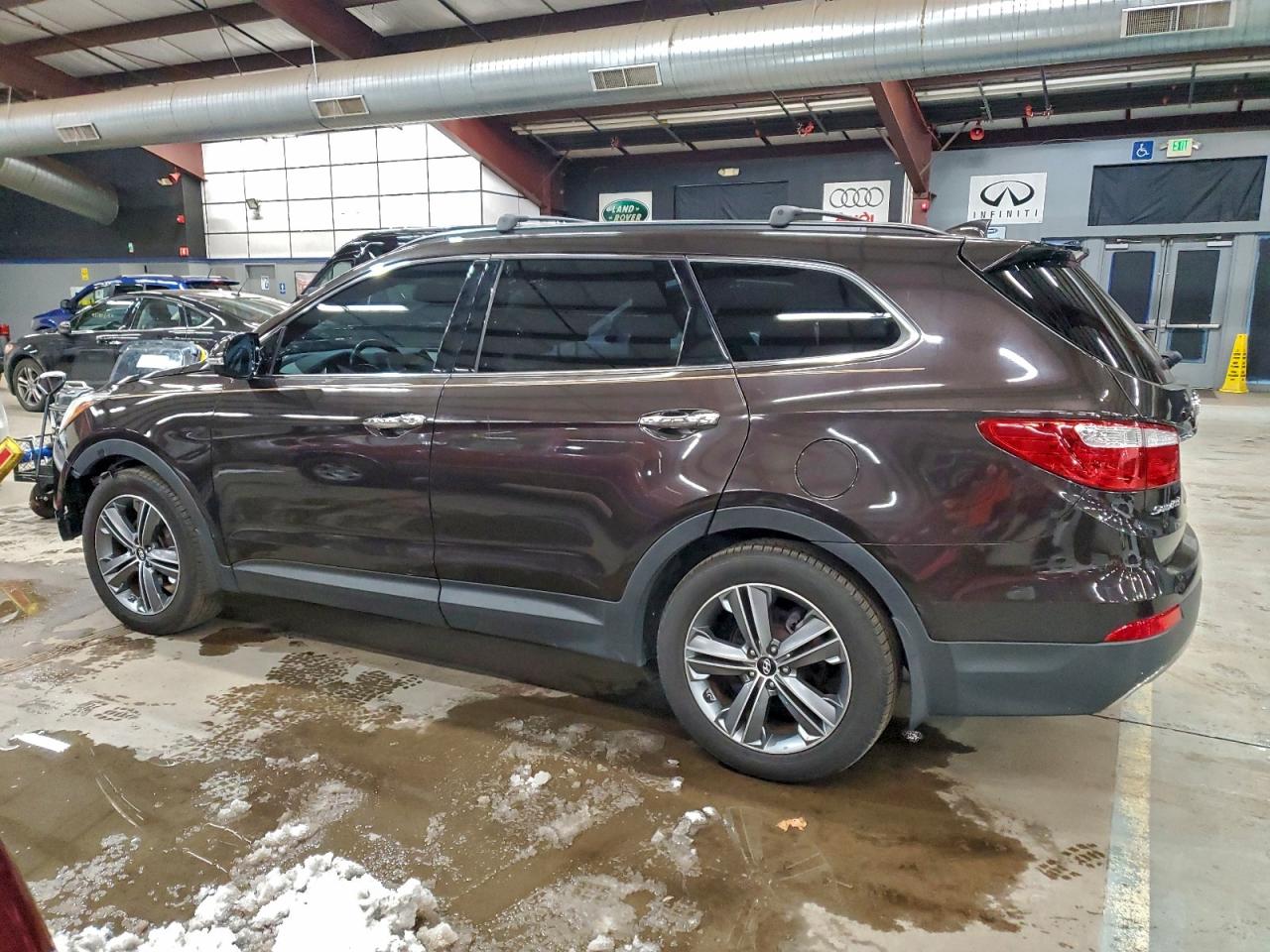 2016 HYUNDAI SANTA FE SE photo 2