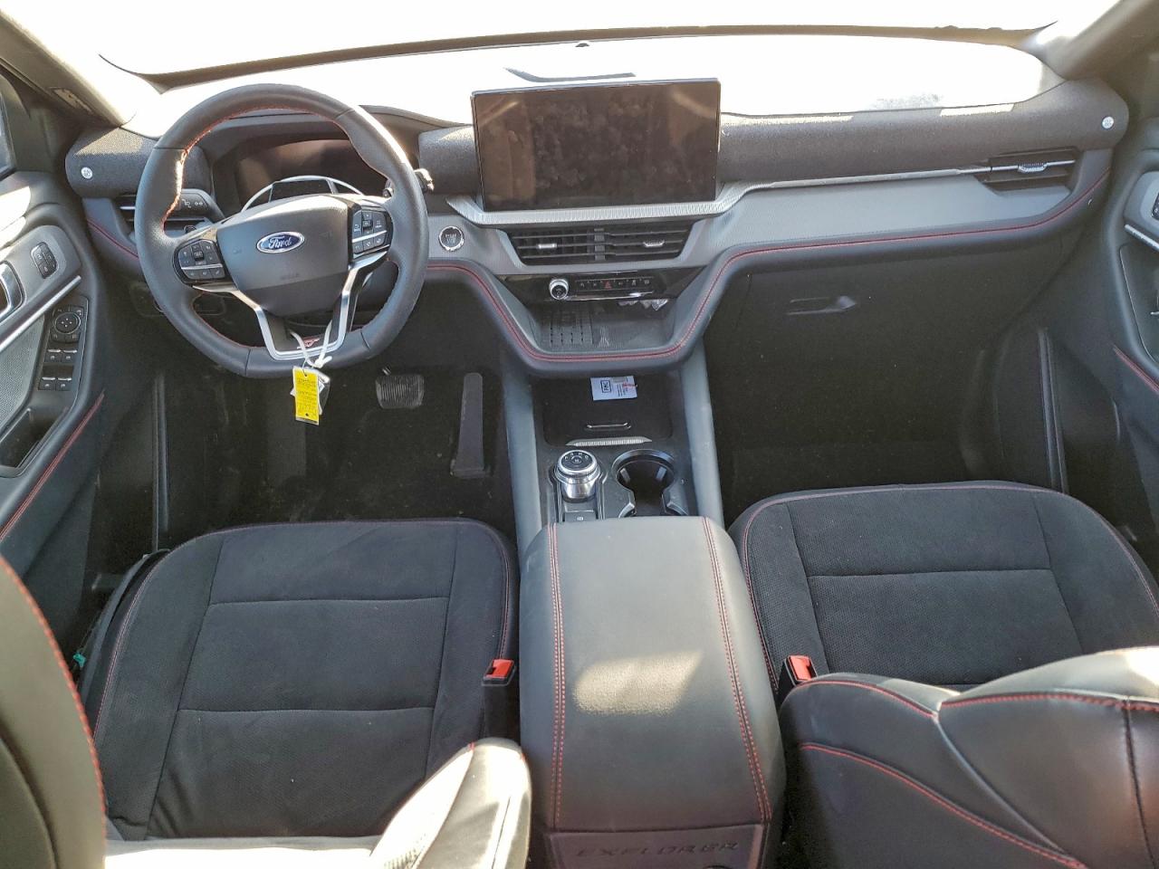 2025 FORD EXPLORER ST photo 8