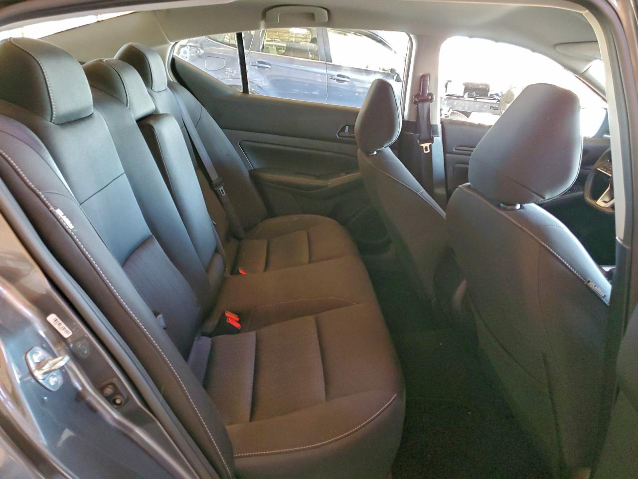 2024 NISSAN ALTIMA SV photo 10