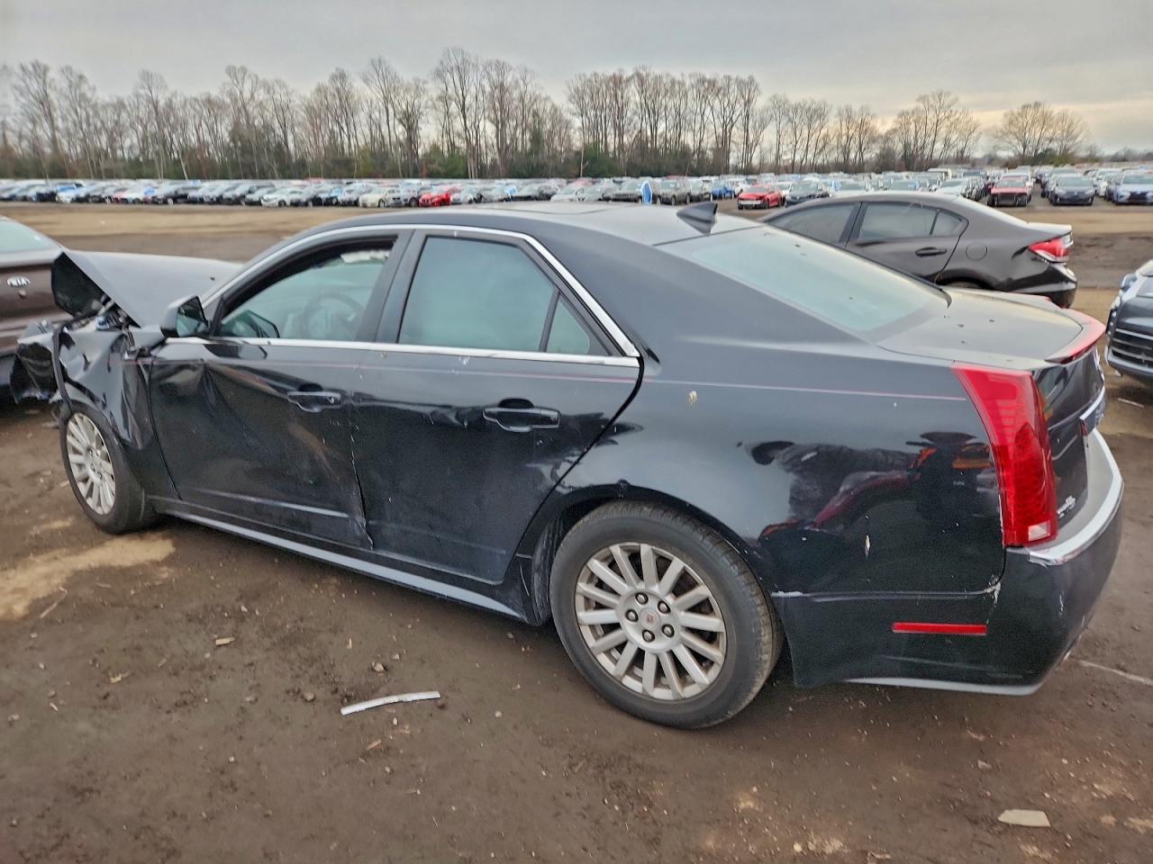 2011 CADILLAC CTS photo 2