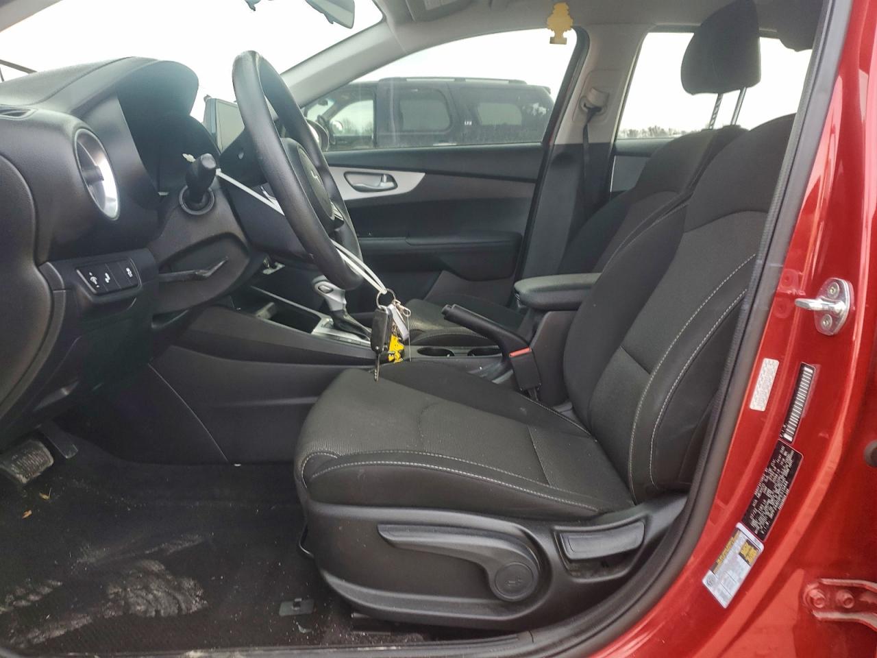 2023 KIA FORTE LX photo 7