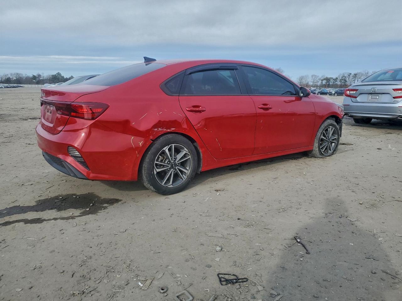 2023 KIA FORTE LX photo 3