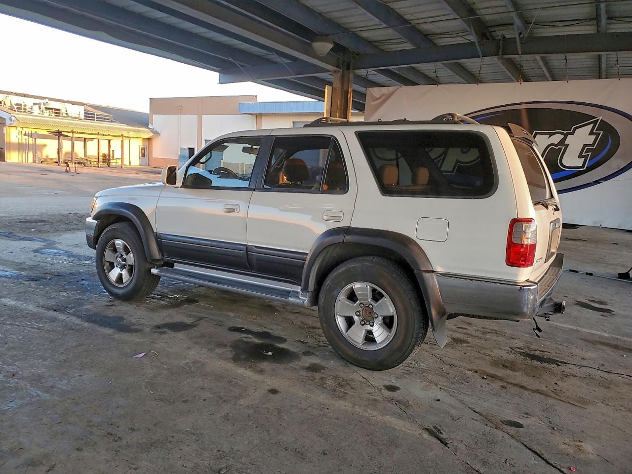 1998 TOYOTA 4RUNNER LIMITED photo 2