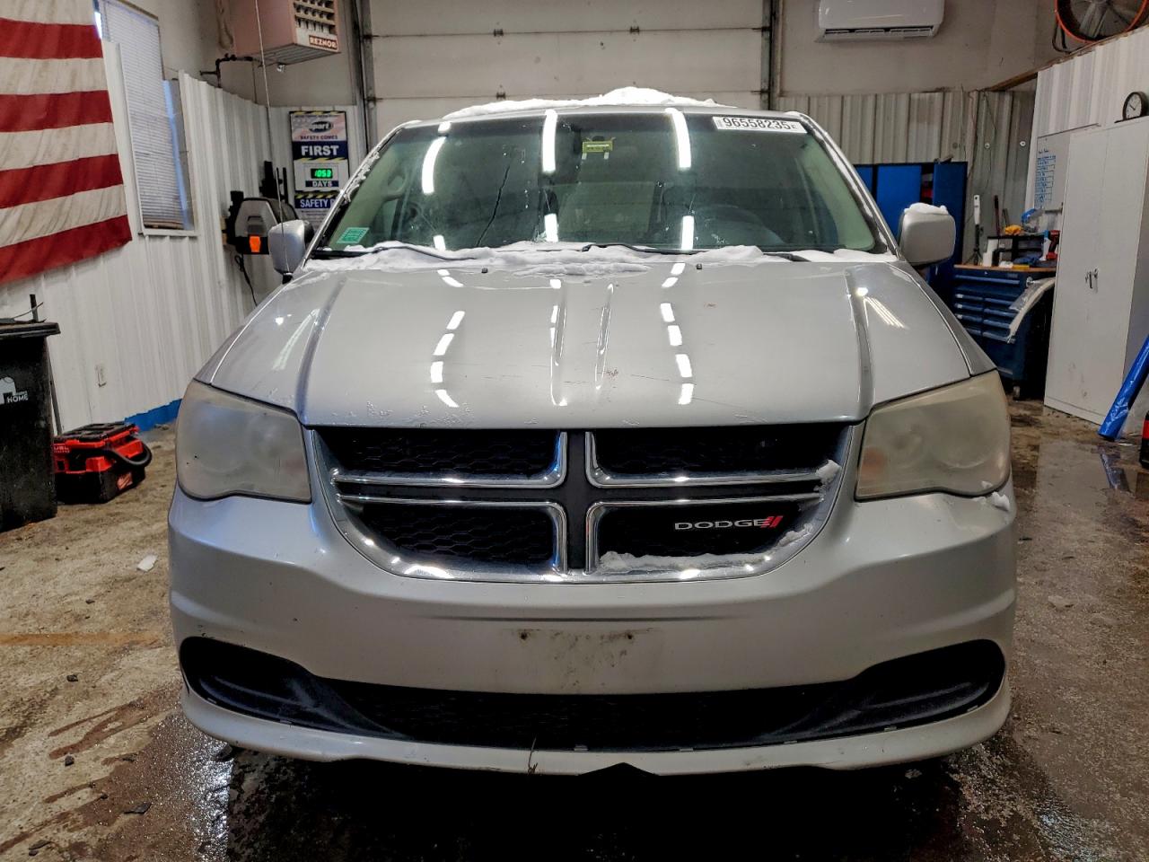 2012 DODGE GRAND CARAVAN SXT photo 5
