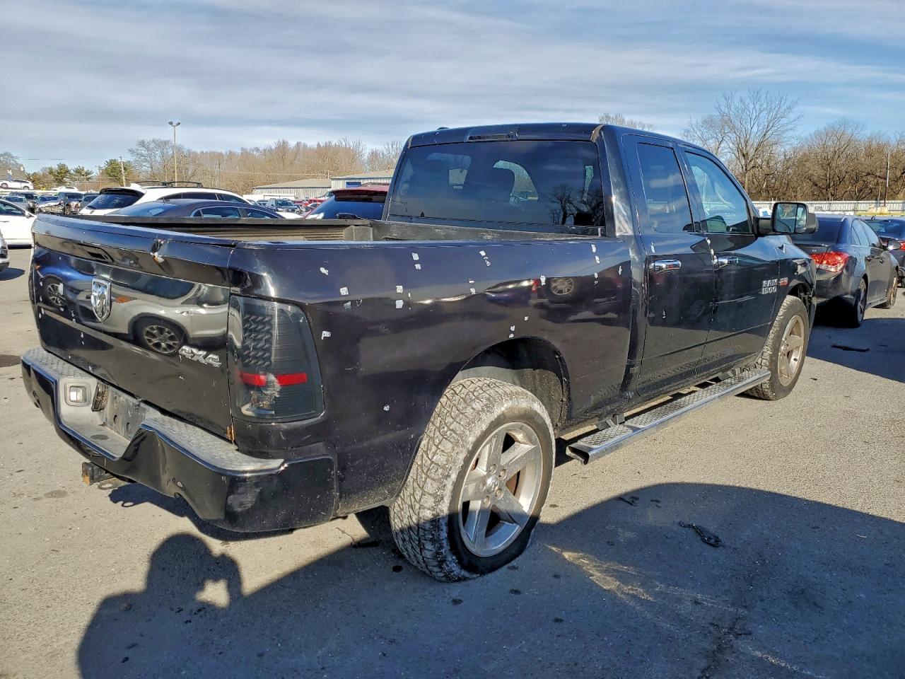 2014 RAM 1500 ST photo 3
