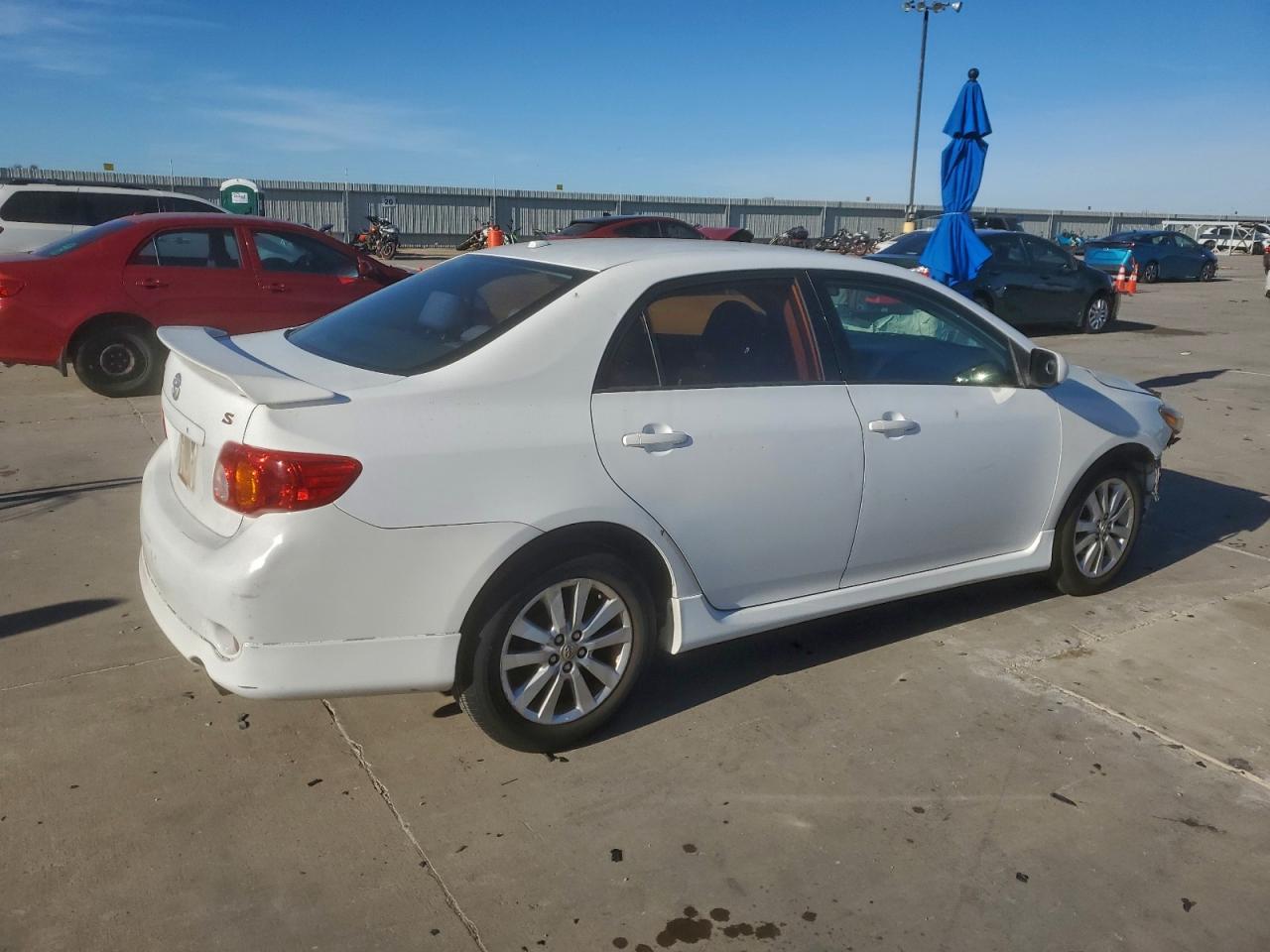 2009 TOYOTA COROLLA BASE photo 3