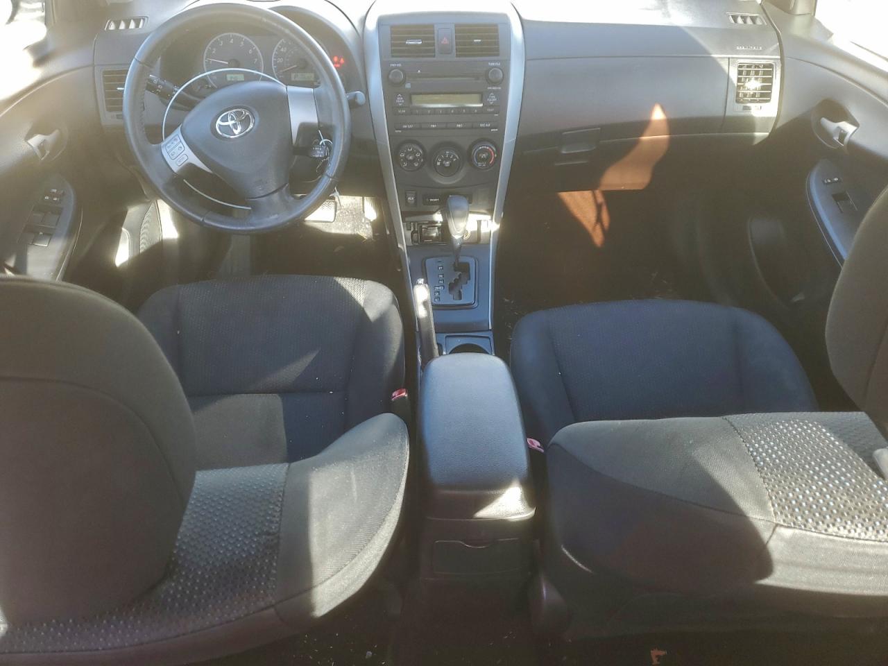 2009 TOYOTA COROLLA BASE photo 8