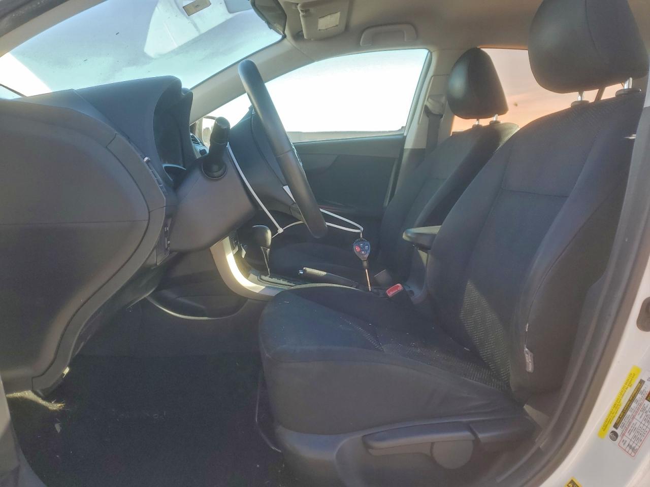 2009 TOYOTA COROLLA BASE photo 7