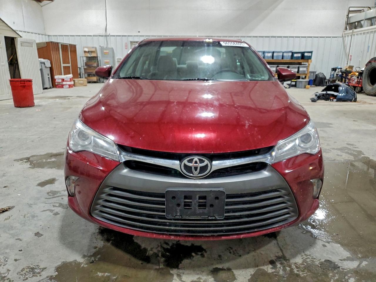 2017 TOYOTA CAMRY LE photo 5