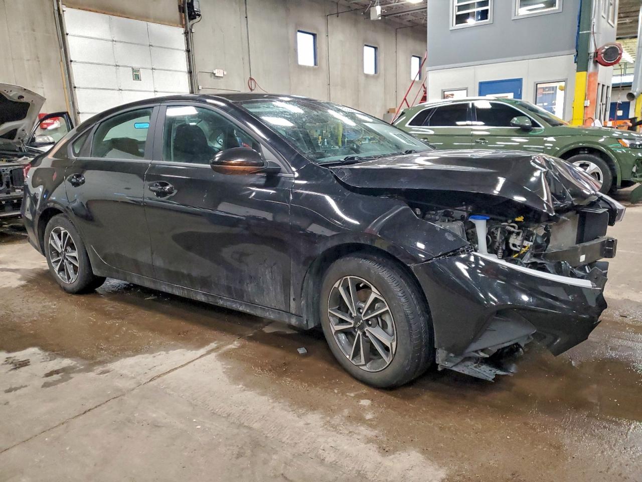2023 KIA FORTE LX photo 4
