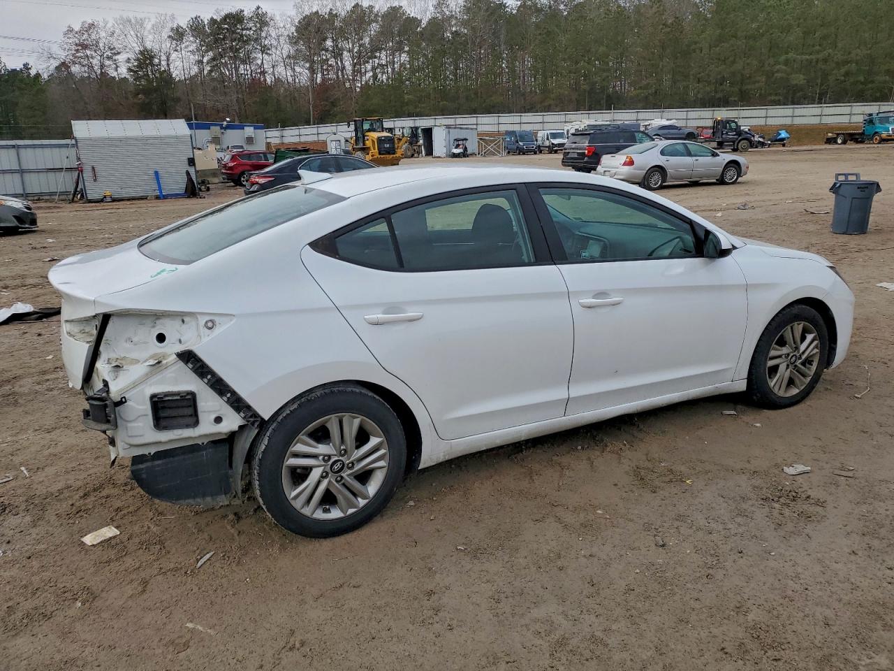 2020 HYUNDAI ELANTRA SEL photo 3