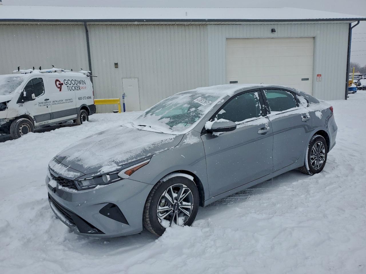 2023 KIA FORTE LXS — FRONT END damage — photo 1