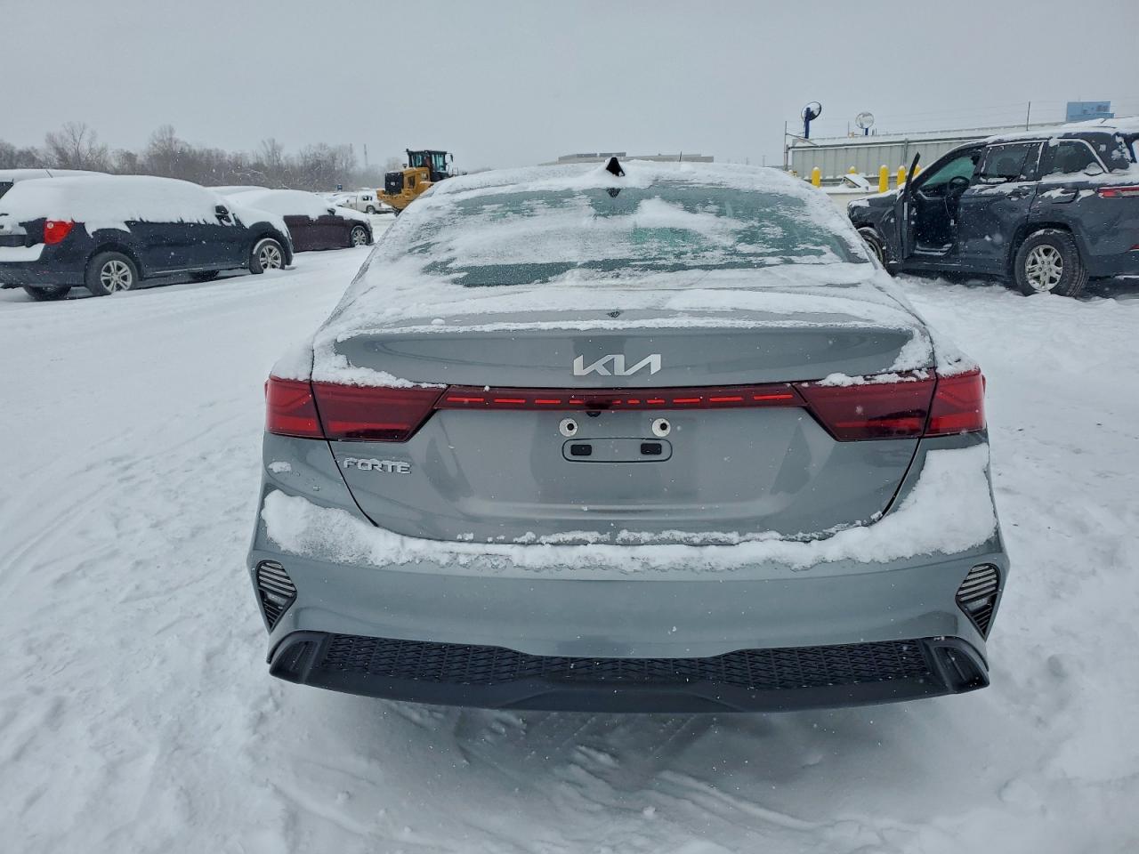 2023 KIA FORTE LXS photo 6