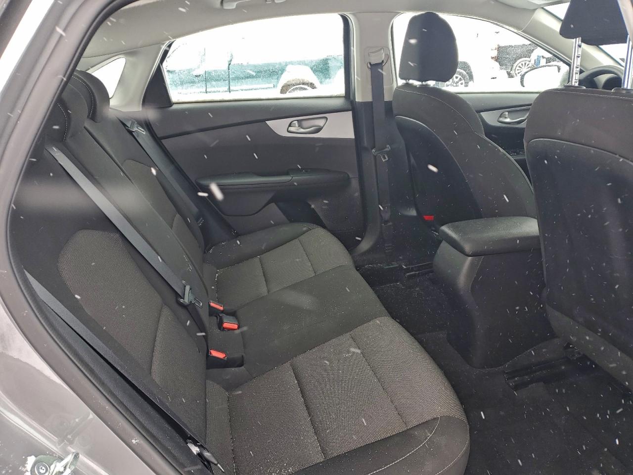 2023 KIA FORTE LXS photo 10