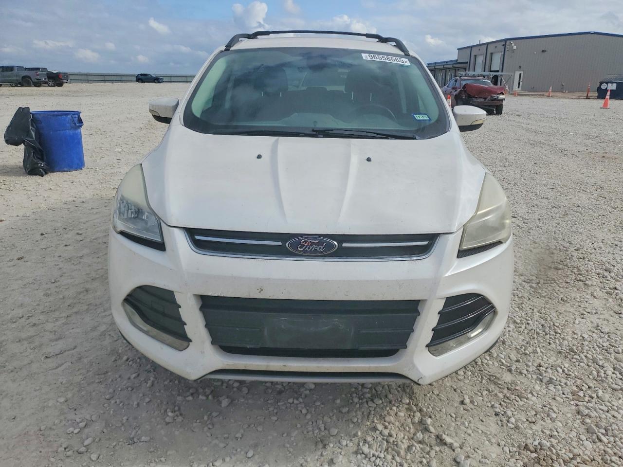 2013 FORD ESCAPE SEL photo 5