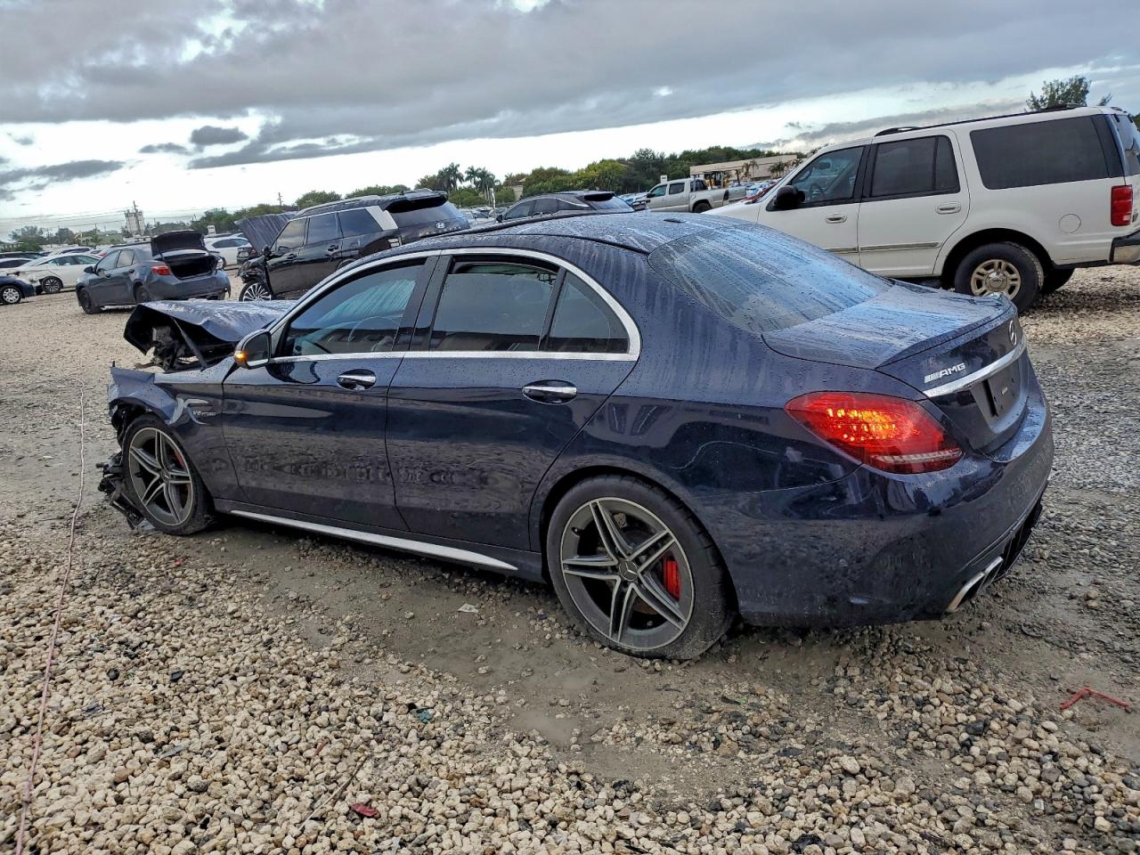 2019 MERCEDES-BENZ C 63 AMG-S photo 2