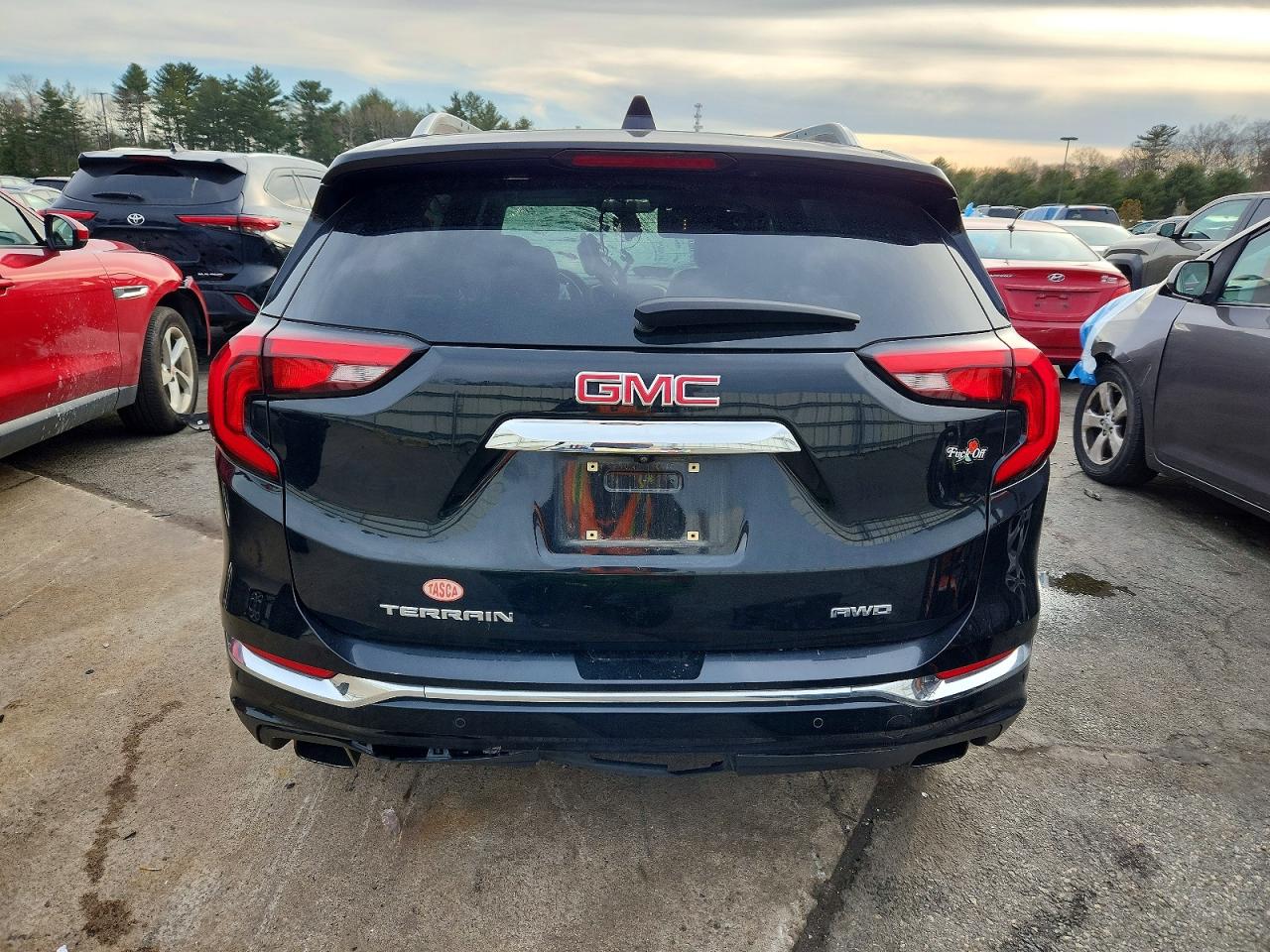 2020 GMC TERRAIN DENALI photo 11