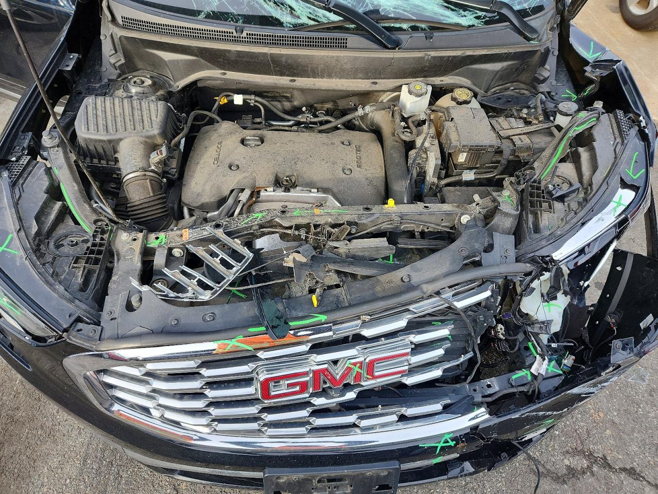 2020 GMC TERRAIN DENALI photo 21