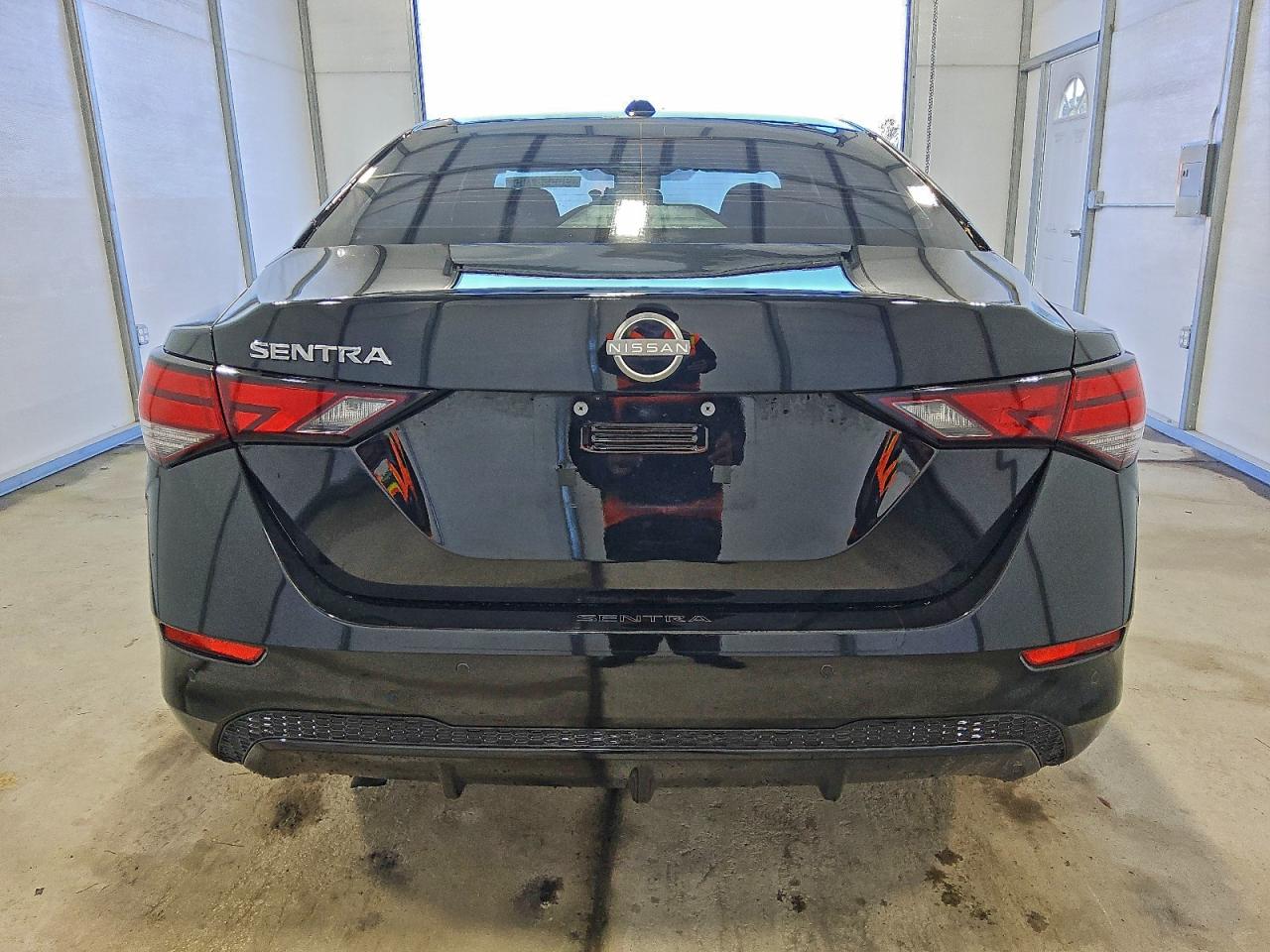 2025 NISSAN SENTRA SV photo 11