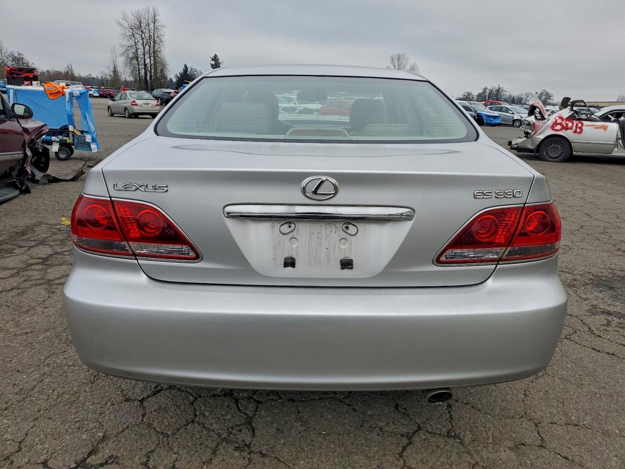 2005 LEXUS ES 330 photo 11