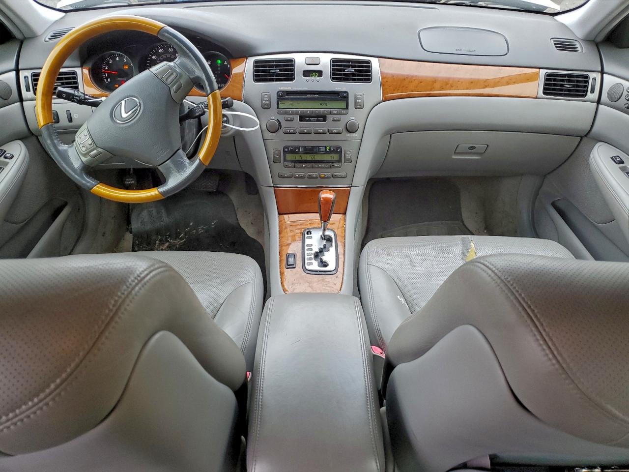 2005 LEXUS ES 330 photo 15