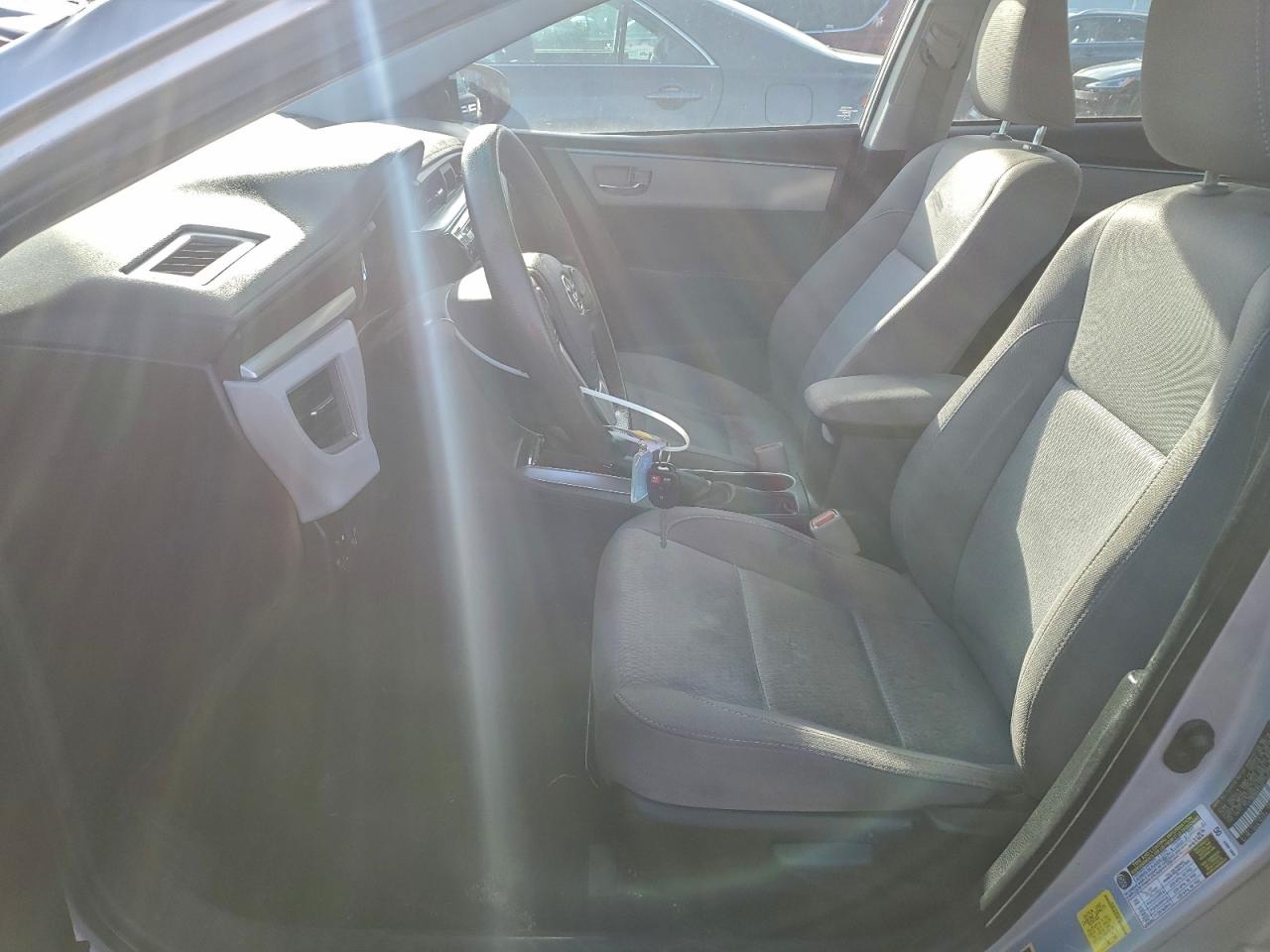 2016 TOYOTA COROLLA L photo 7