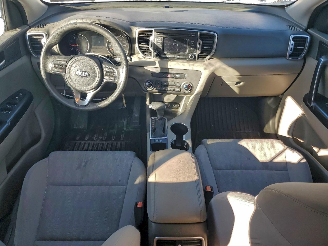 2017 KIA SPORTAGE LX photo 8