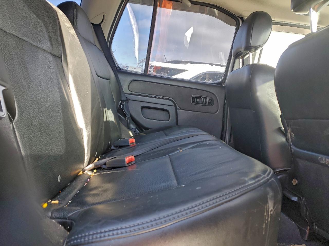 2004 NISSAN XTERRA SE photo 10