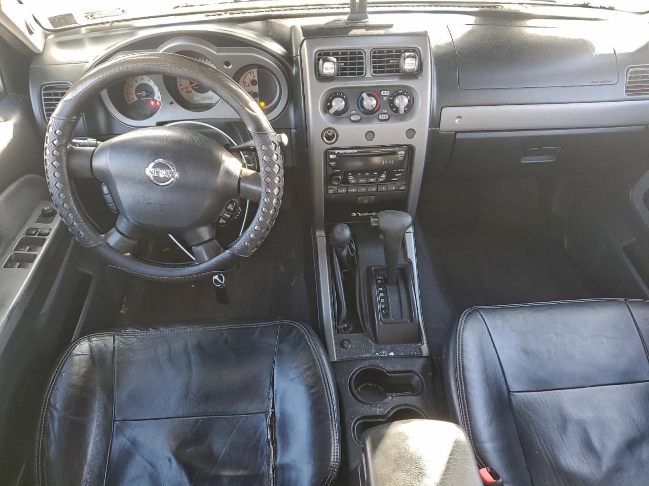 2004 NISSAN XTERRA SE photo 8