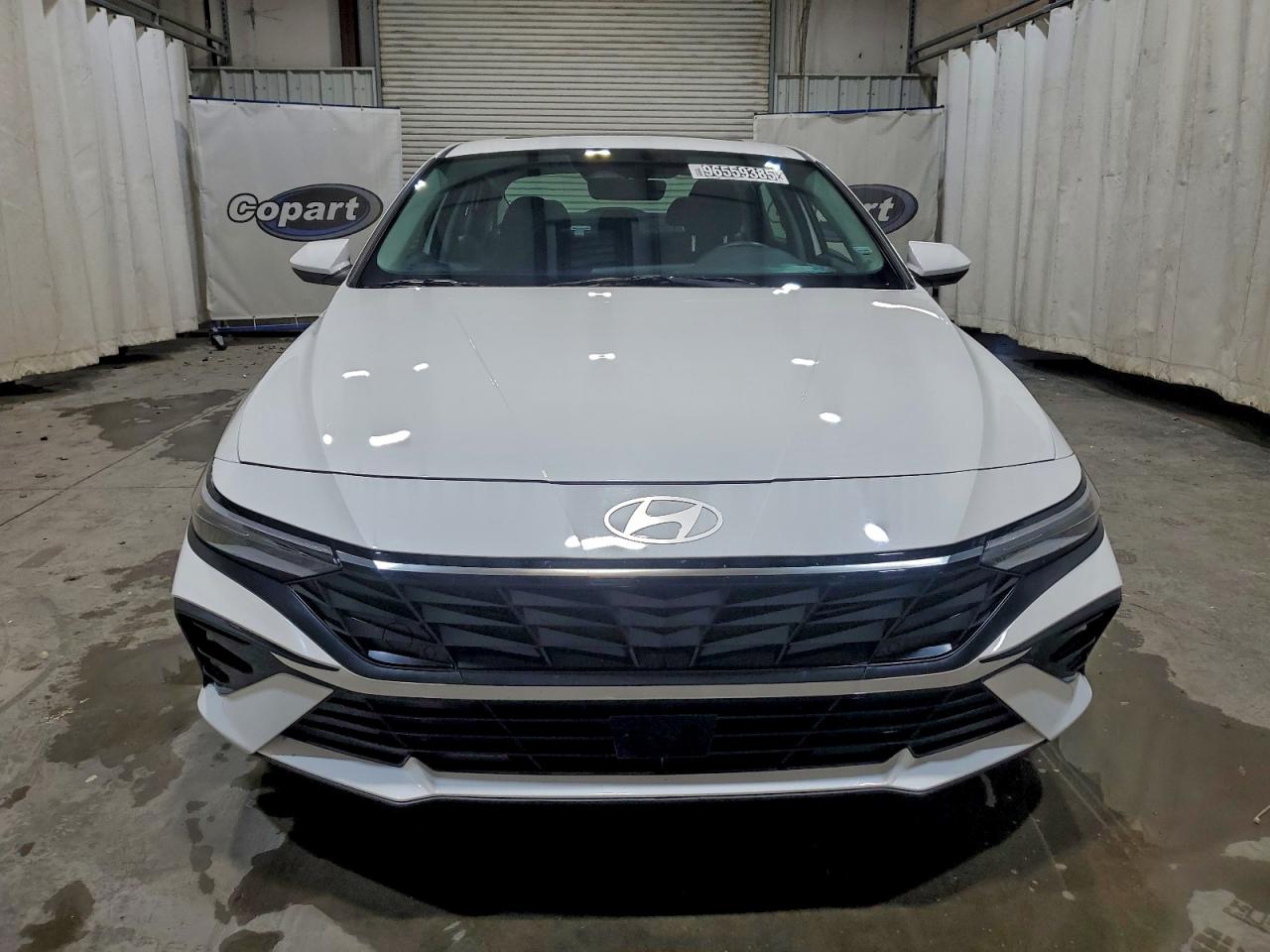 2025 HYUNDAI ELANTRA SEL photo 5