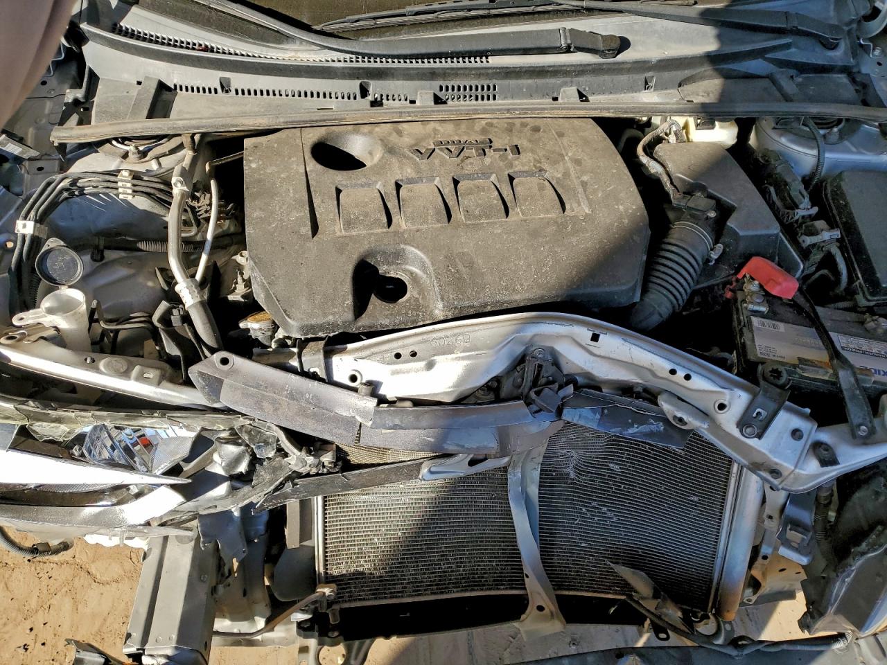 2015 TOYOTA COROLLA L photo 11