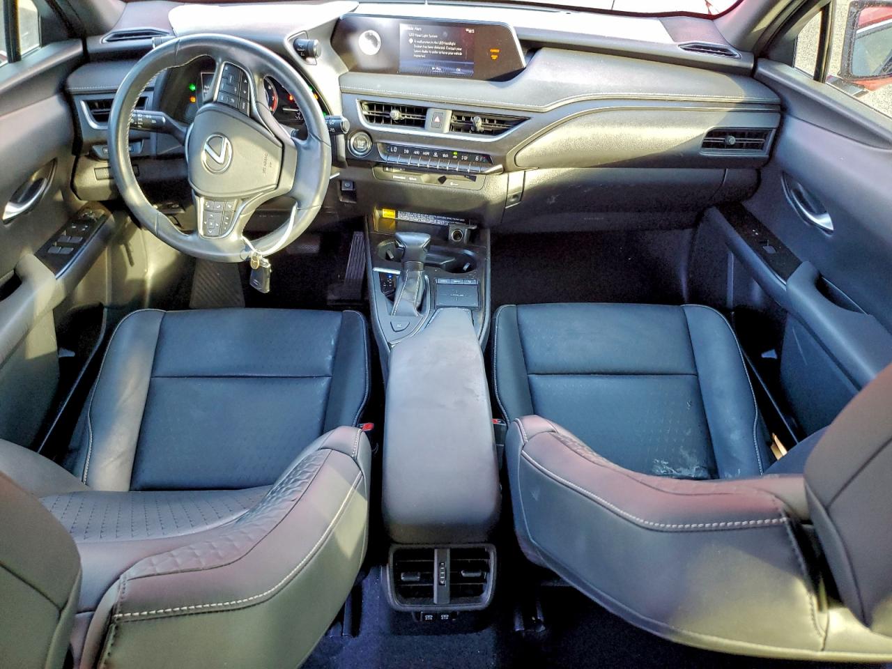 2019 LEXUS UX 200 photo 8